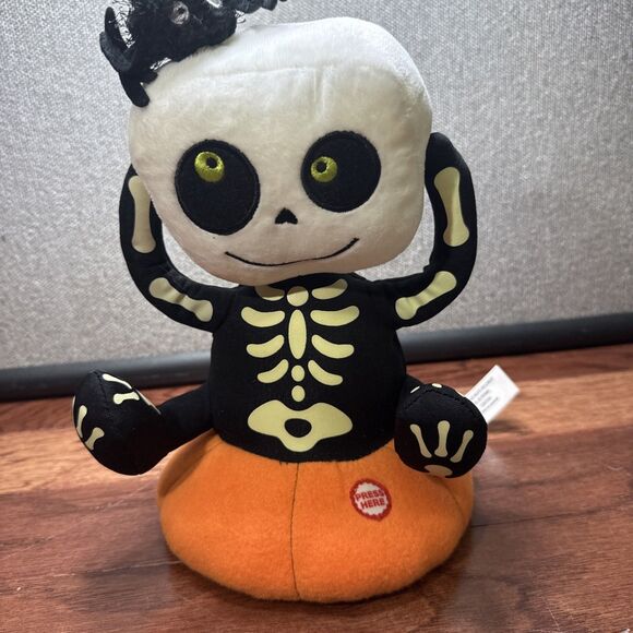 Hallmark Halloween HOKEY POKEY SKELETON Animated Musical Singing Plush Pumpkin - Picture 1 of 7